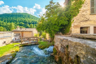 On rivers, lakes and springs: the most beautiful villages on the water in Italy