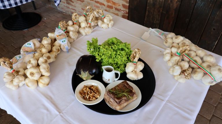 Flavors of Polesine: Sublime dishes with Polesano White Garlic PDO