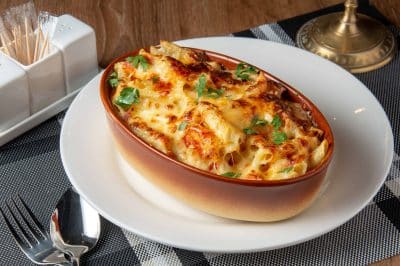 Recipe: Pasta and potatoes in the Tajedda