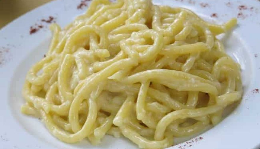 Recipe: the Pici all’Aglione from Radda in Chianti, Siena