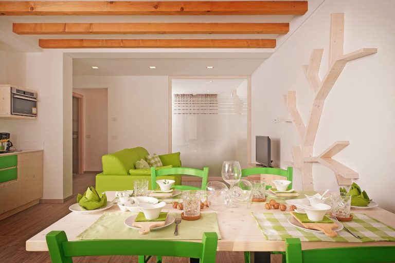 Farmhouse Hegemone