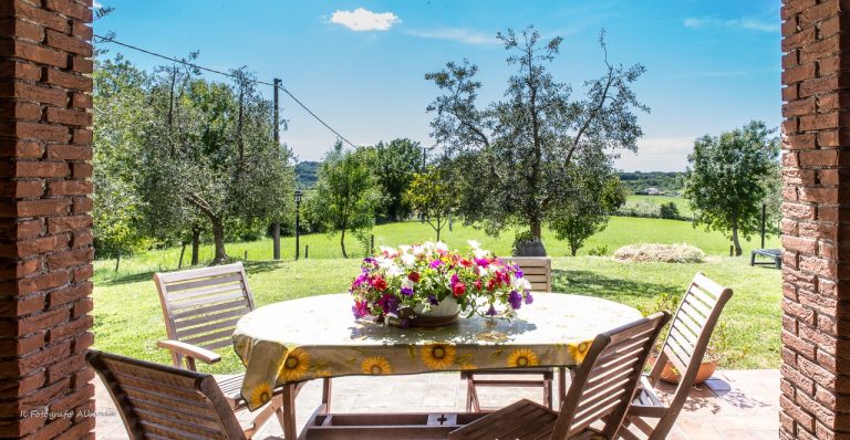 Farmhouse La Valle degli Ulivi