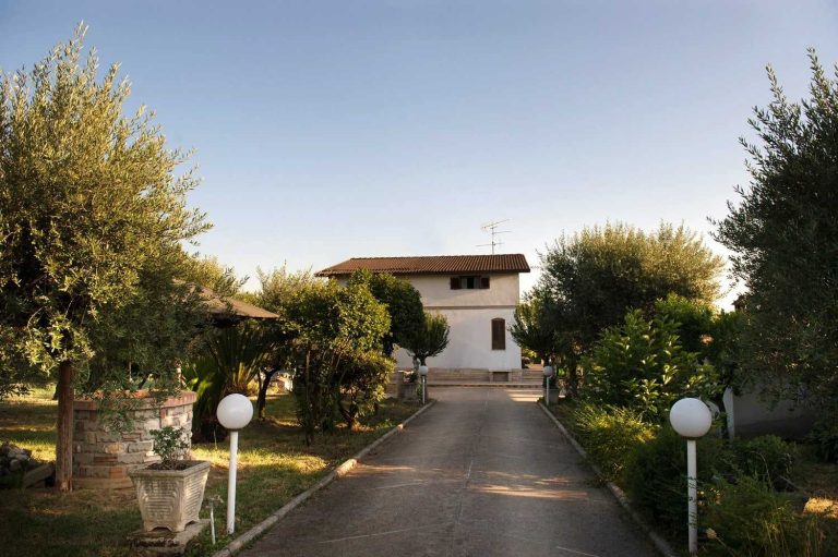 B&B Nero Buono
