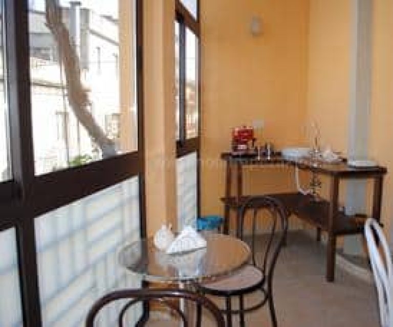 B&B Trapezakion