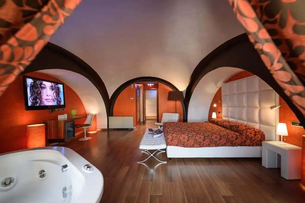 Hotel-Palazzo-Ferraioli-14