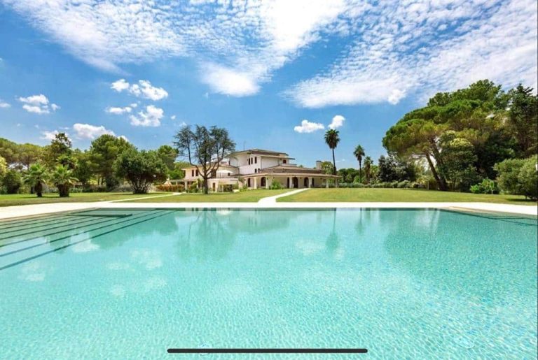 Lena Boutique Resort – Suite & Spa
