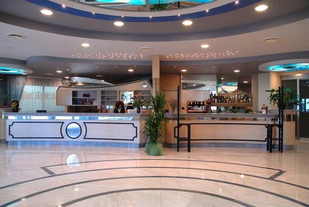 Miramare Palace Hotel