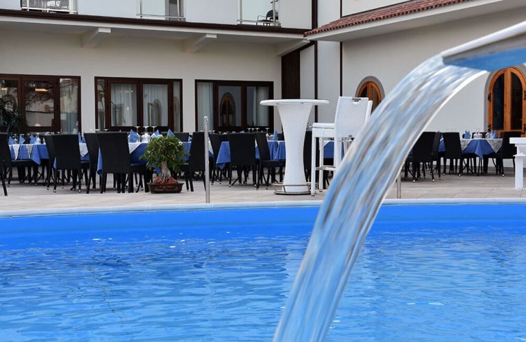 Riviera Azzurra Hotel-Restaurant