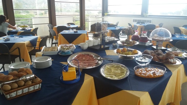 Riviera Azzurra Hotel-Restaurant