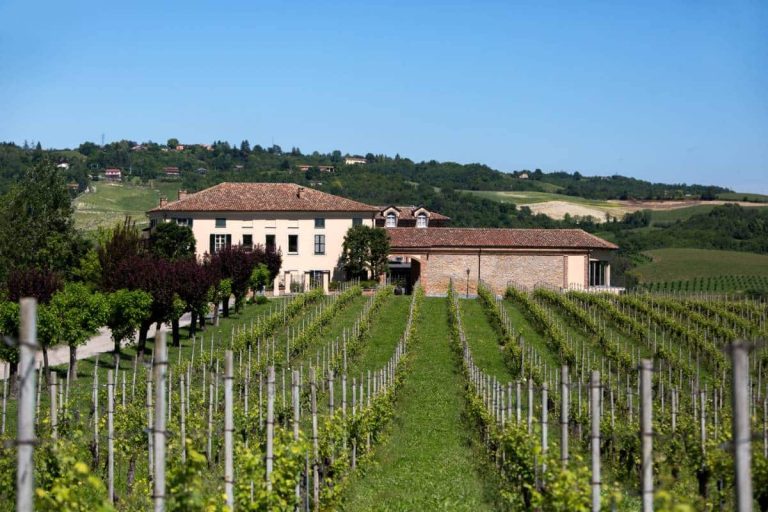 Spinerola Hotel in Cascina & Restaurant UvaSpina