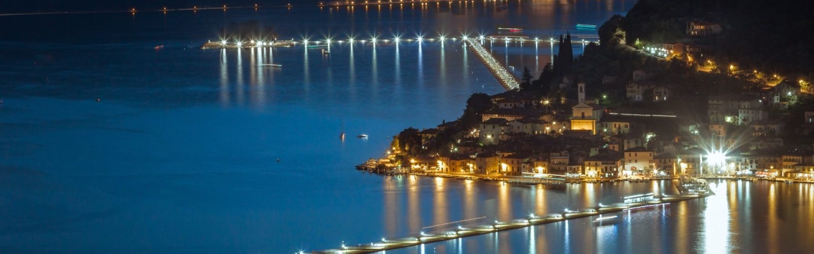 The,Floating,Piers,-,Christo,On,Iseo,Lake,In,Italy
