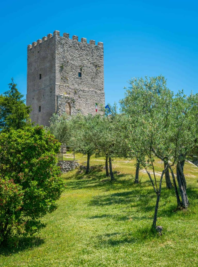 Torre del Cicerone, Acropoli di Arpino