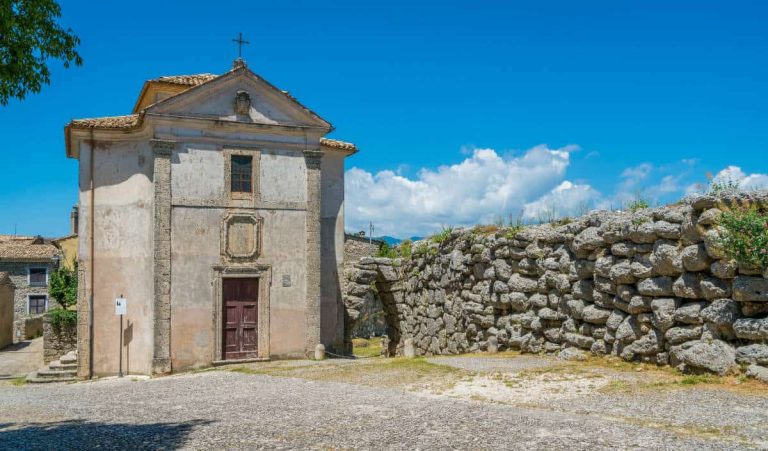 Chiesa della SS Trinità, Civitavecchia di Arpino