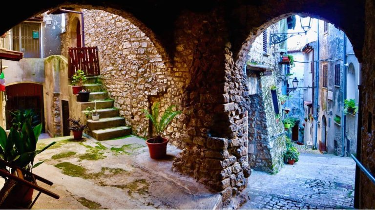 Bassiano