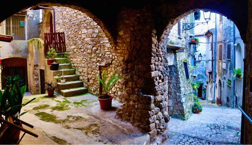 Bassiano, the medieval village