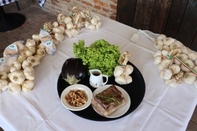 Video Ricette Aglio Bianco Polesano DOP