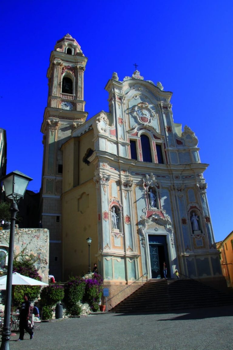 Chiesa_San_Giovanni_e_Piazza