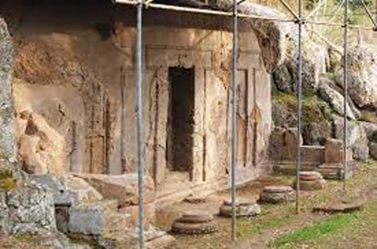 Necropoli Pian di Mola