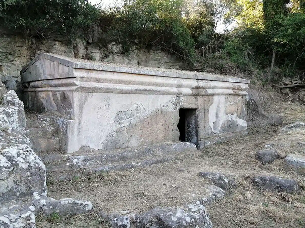 https://media.e-borghi.com/public/strutture/15_11_21-11_44_10-i9d3b4e50eca7860254a5a325cc08ceb.JPG