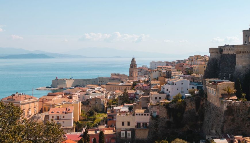Beaches, villages and islands to visit in Lazio