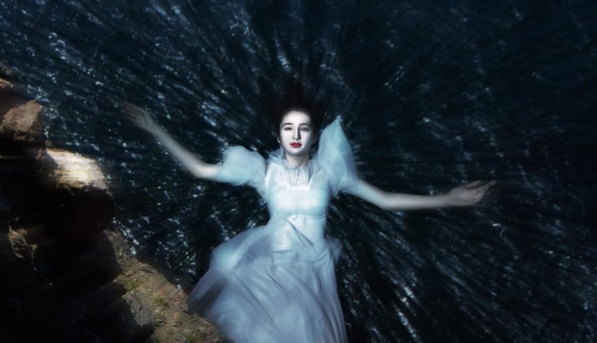 La leggenda del fantasma della bella Dama Bianca del castello di Duino
