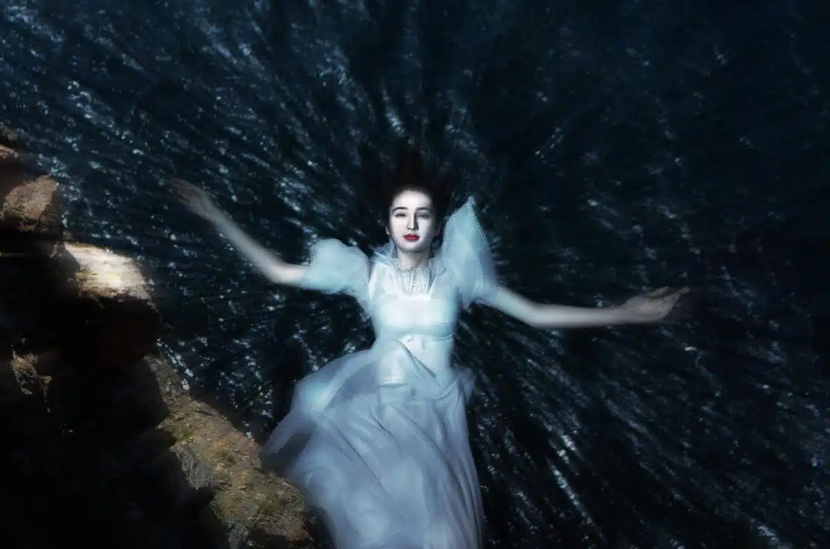 The legend of the ghost of the beautiful White Lady of the castle of Duino