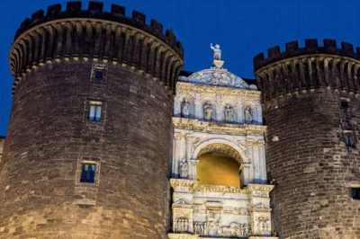 The district of San Ferdinando, like an ancient village in the heart of ancient Naples