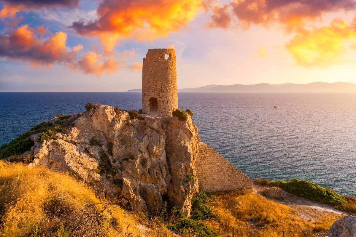 Discovering Sardinia with the 100 Towers Walk