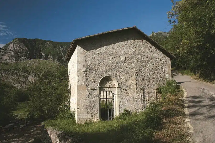 Chiesa di Santa Maria ad Nives