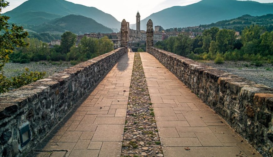 From North to South, 4 record-breaking villages