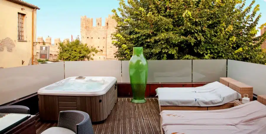 Il Relais La Loggia di Gradara ed il suo innovativo Emporio 1