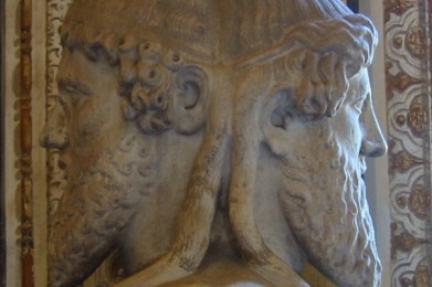 Il mitologico dio Giano e le origini del borgo di Cassano delle Murge