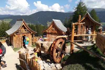 Il villaggio degli gnomi e leggenda di Haunold