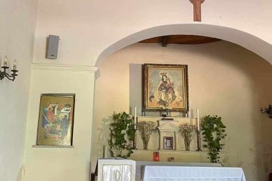 Interno della Chiesa, Borgo Nocille