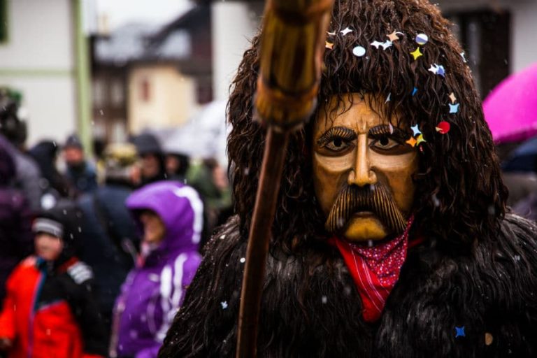 The most curious Carnival traditions of Italian villages
