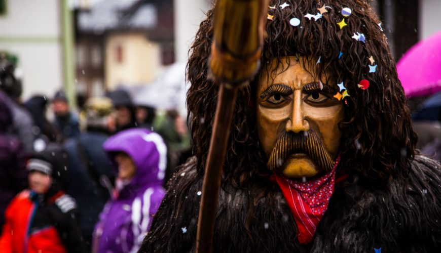 The most curious Carnival traditions of Italian villages