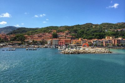 Non solo mare: una guida essenziale ai borghi più belli dell’isola d’Elba