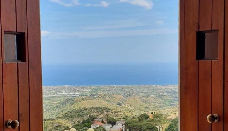 Sant'Anna Palace in Gerace