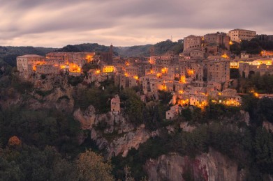 Borghi del tufo, Pitigliano