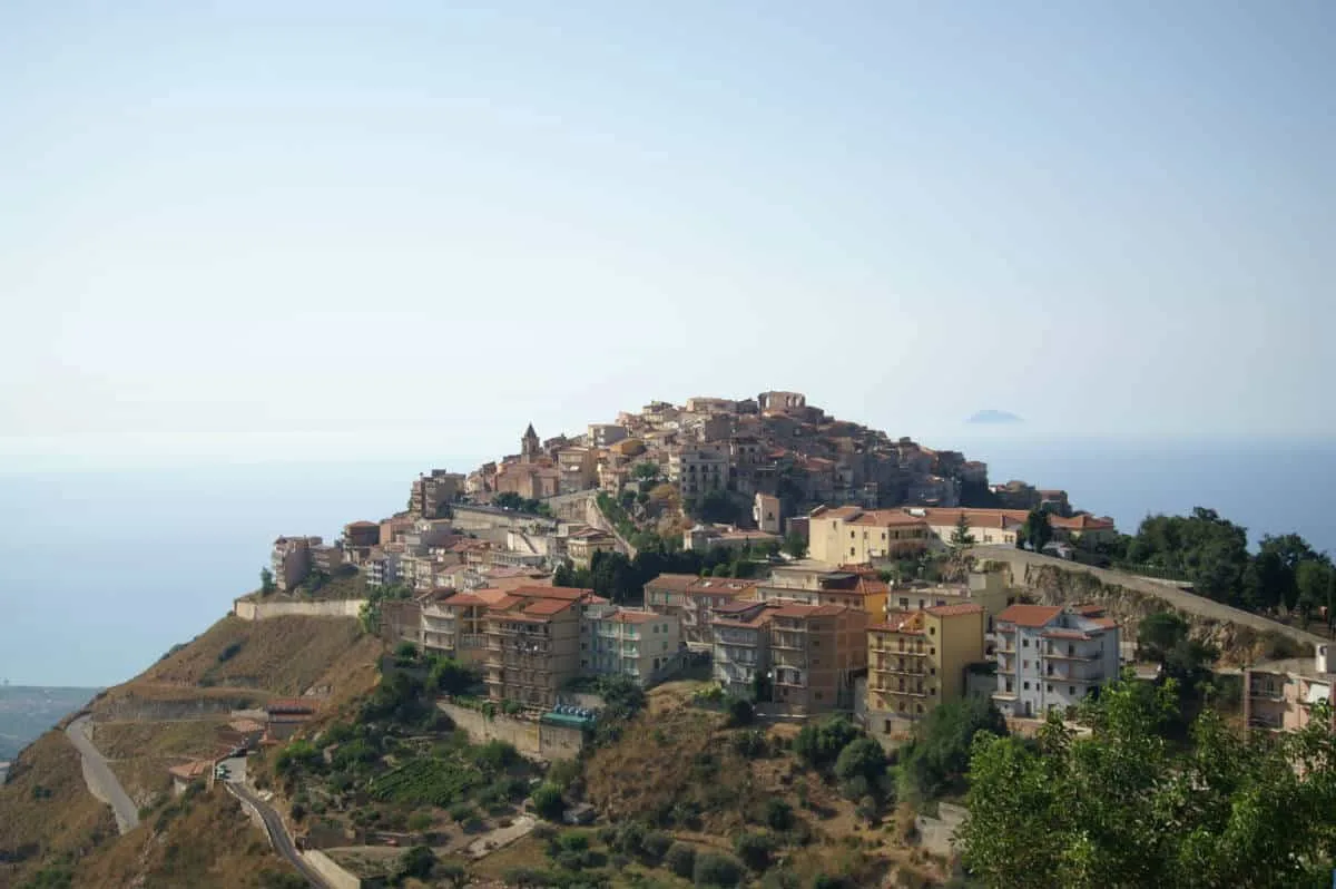 San Marco d'Alunzio - cybermt-shutterstock