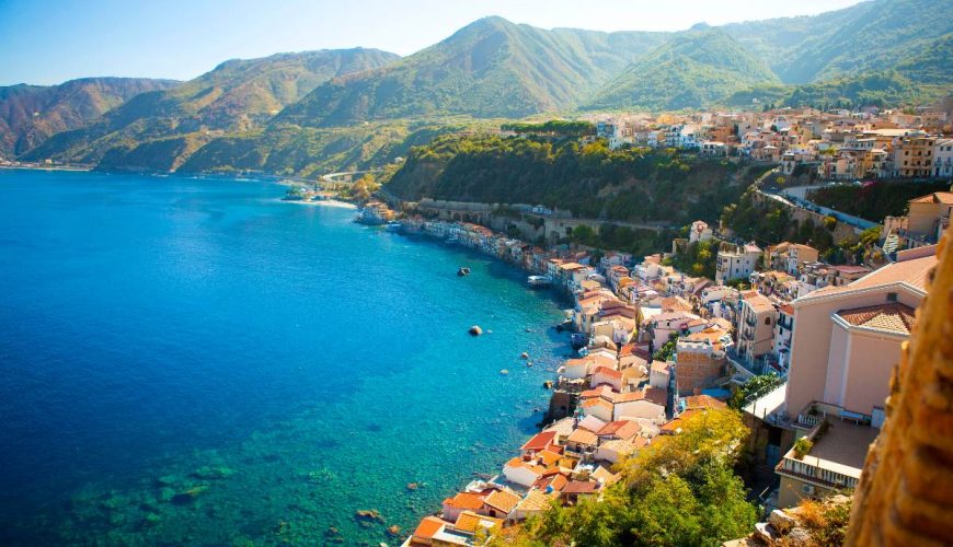 Land of legends, sea and lots of sun, Calabria in 5 extraordinary stages