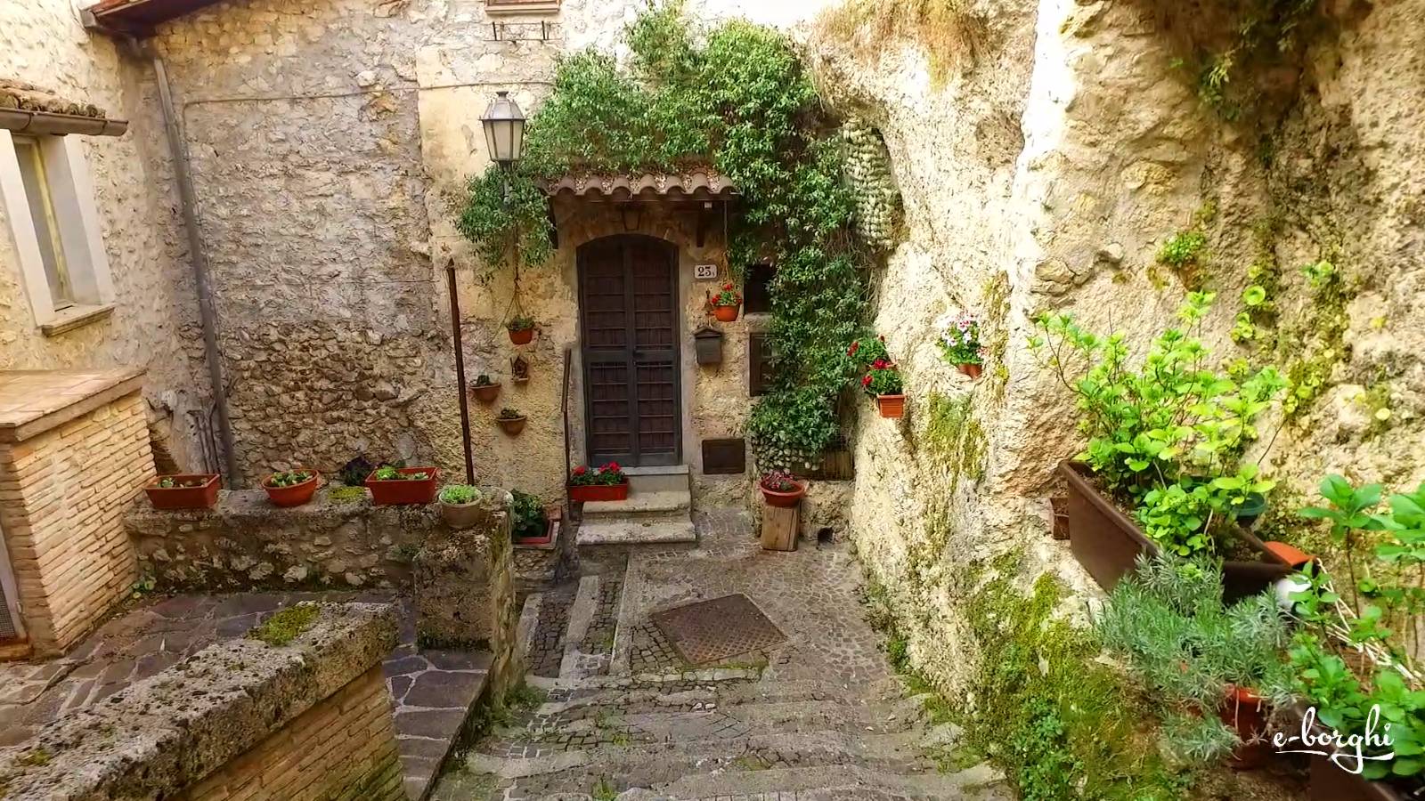 Video: A journey through the Rieti area between medieval villages and naturalistic areas