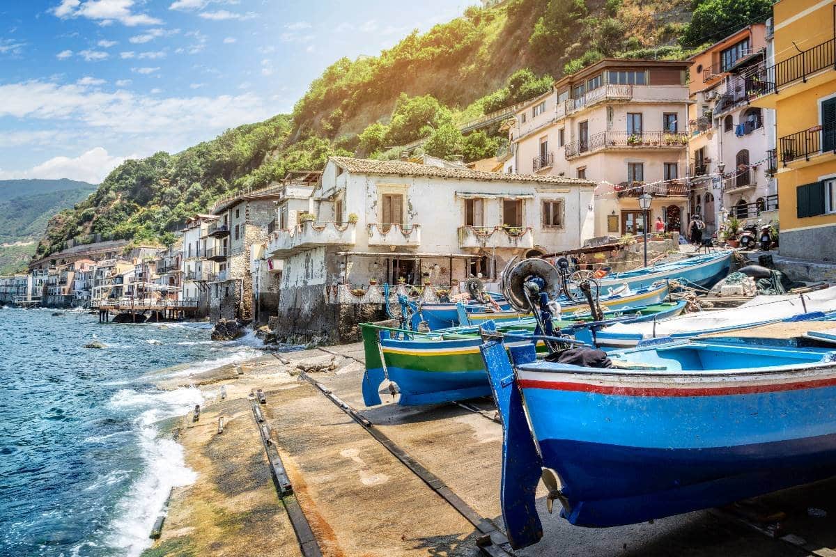 Chianalea - mRGB shutterstock_234726472
