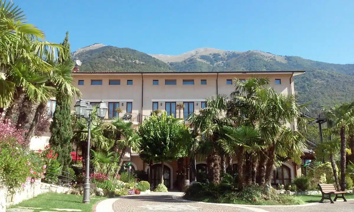 La Grotte Resort
