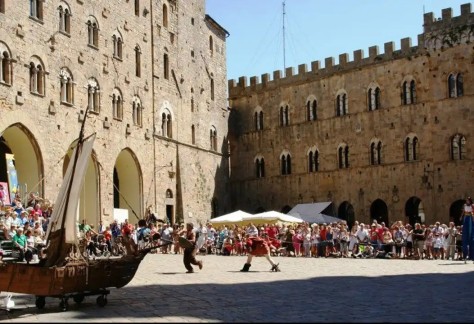 Volterra AD 1398: rievocazione medievale 3 Volterra AD 1398: rievocazione medievale