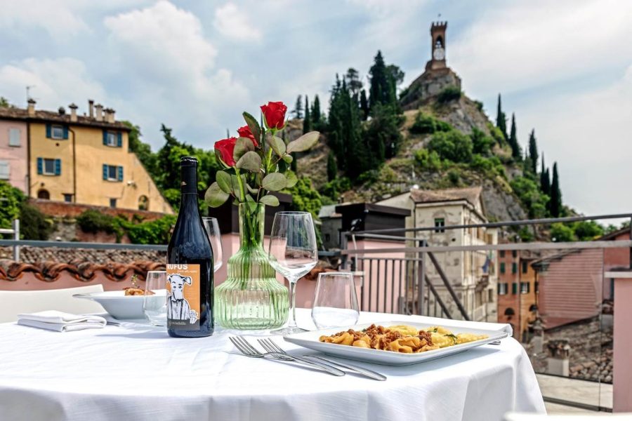 Albergo Ristorante La Rocca