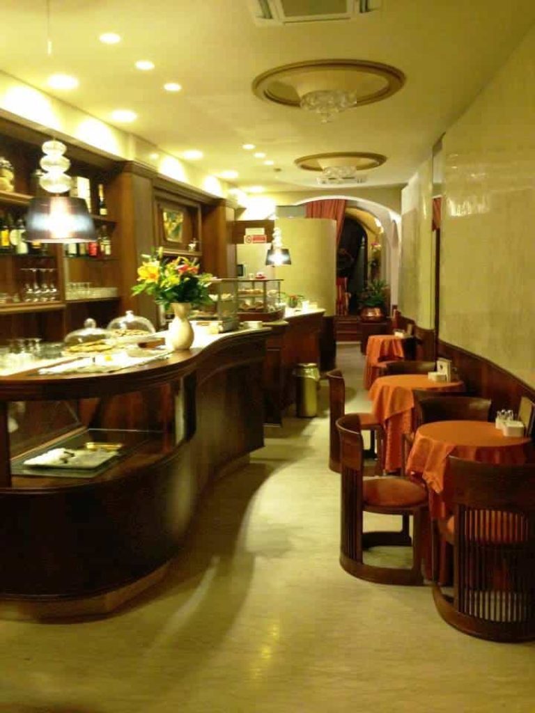 Davico Patisserie Bar