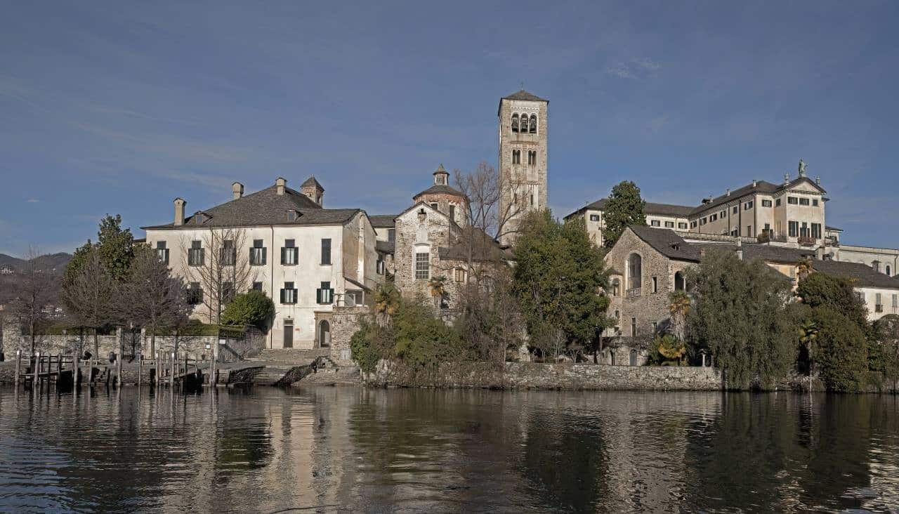 Basilica di San Giulio, dal lago - renzo dionigi flickr