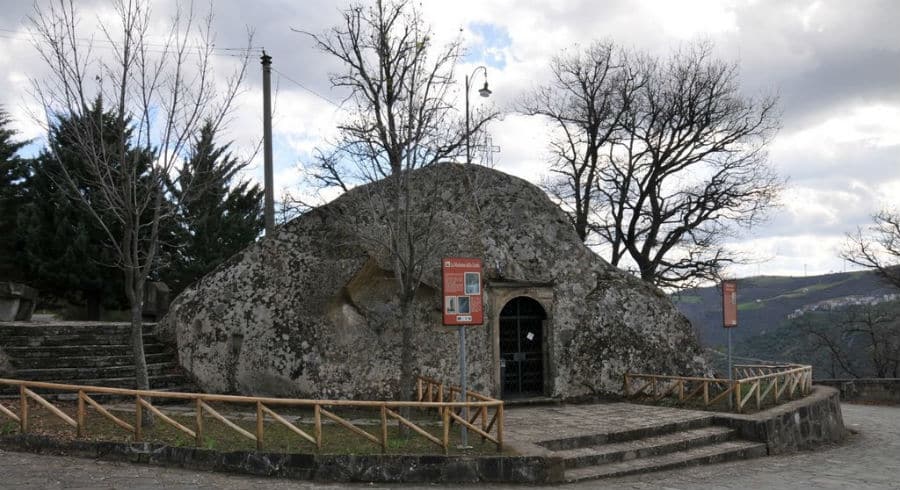 Cappella della Madonna della Grotta