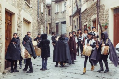 Carnevale di Gavoi 'sortilla 'e tumbarinos'